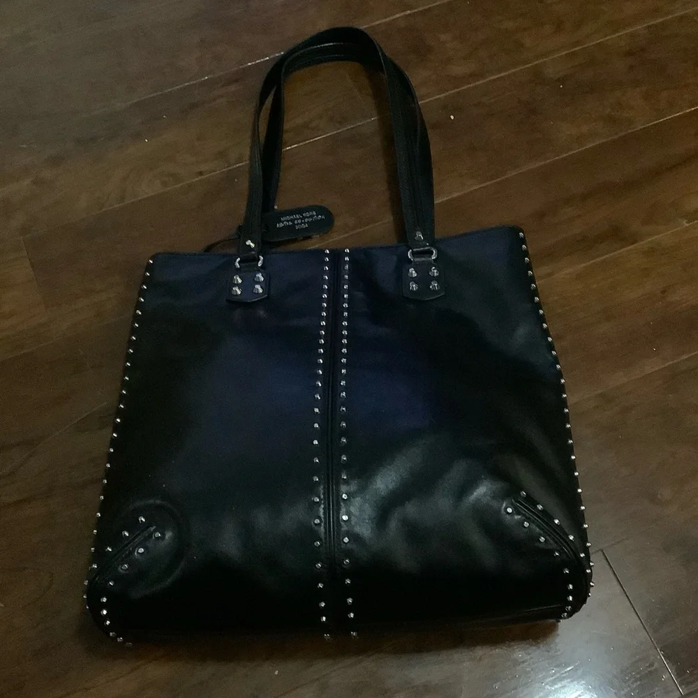 NWT Astor Large Studded Leather Tote Bag - Picture 2 of 8